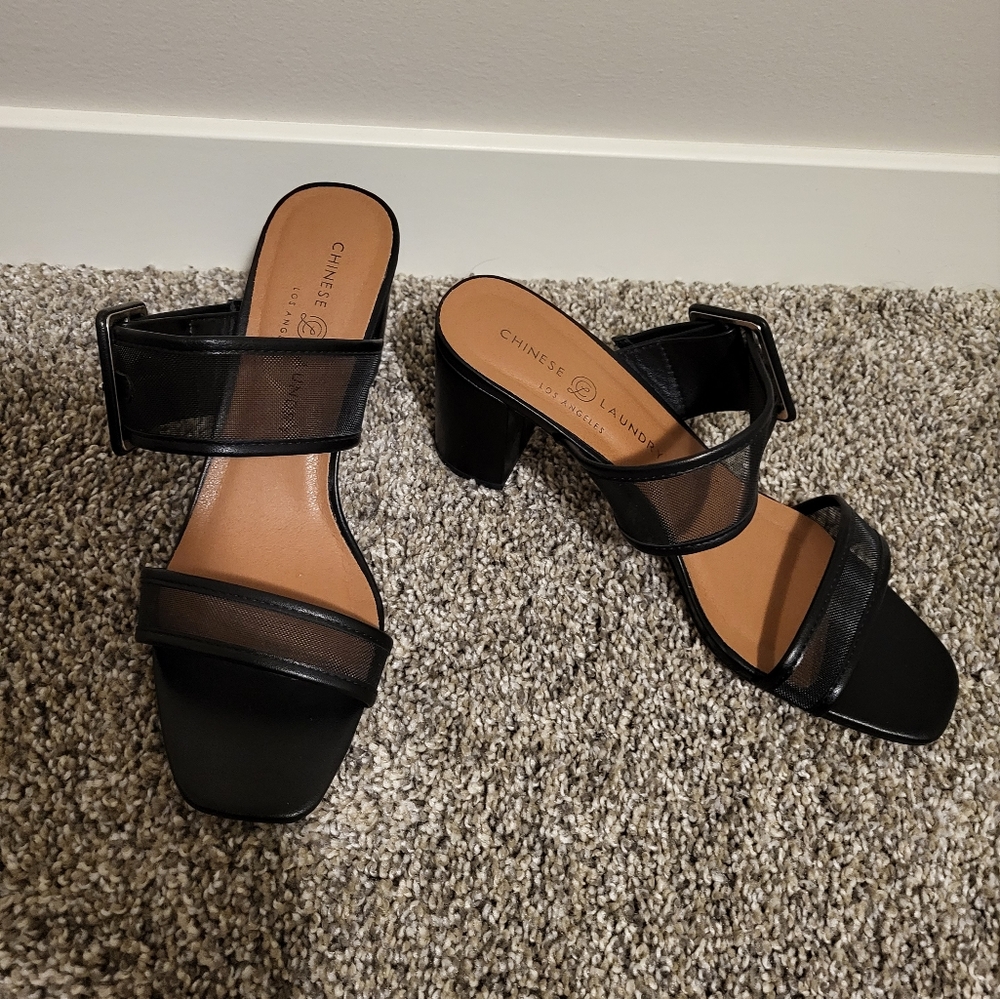 Womens dress shoes